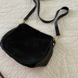 Innue Italian black purse